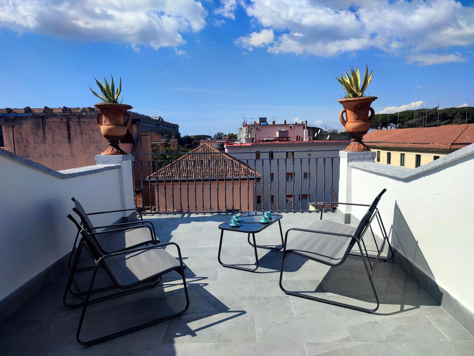 Terrazza Reale - Suite 2 Caserta Ngoại thất bức ảnh